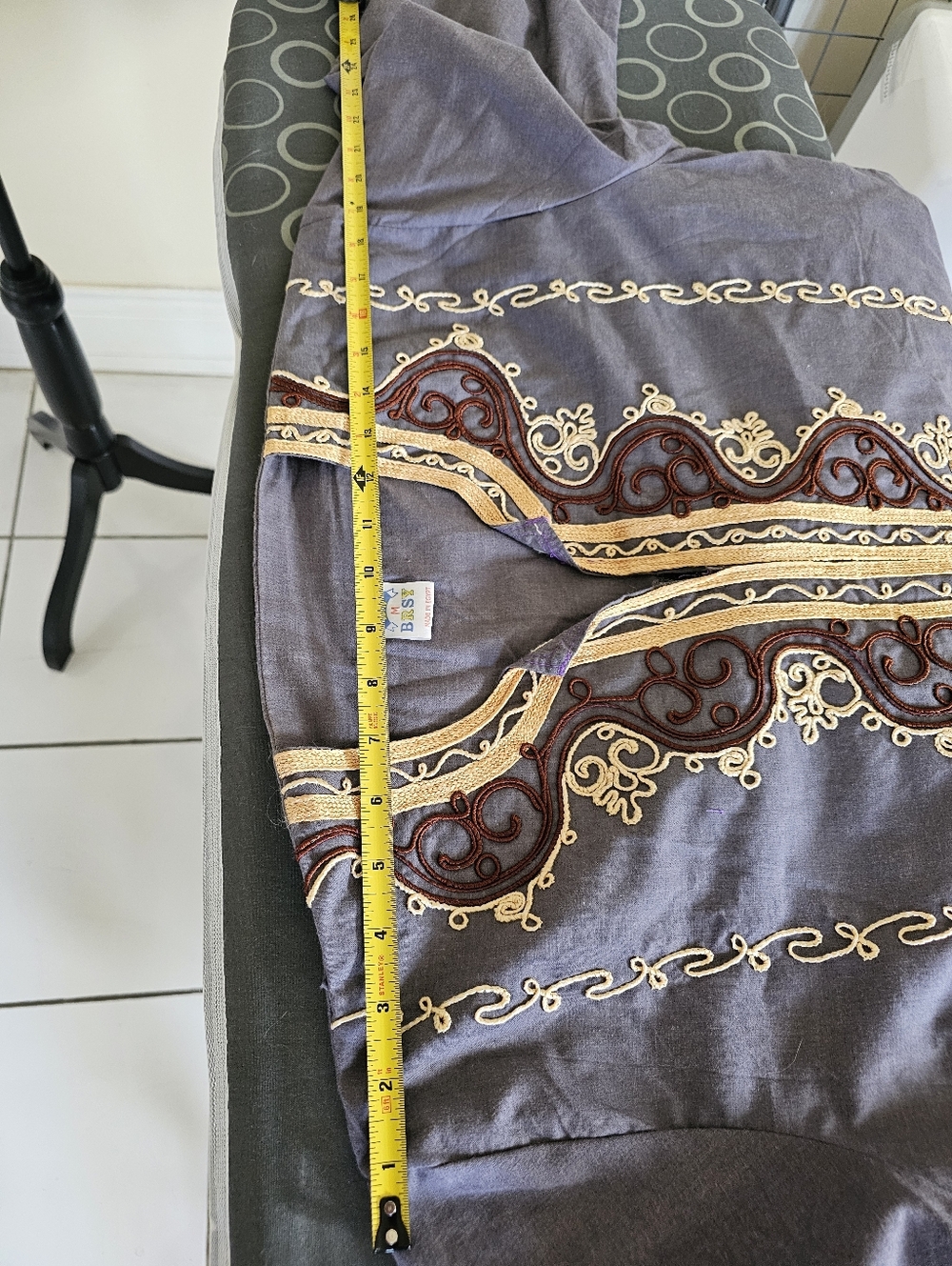VINTAGE EMBROIDERED CAFTAN - Picture 15 of 15
